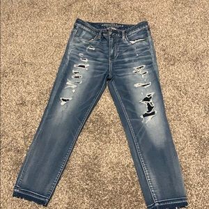 American Eagle Distressed Hi-Rise Jegging Crop